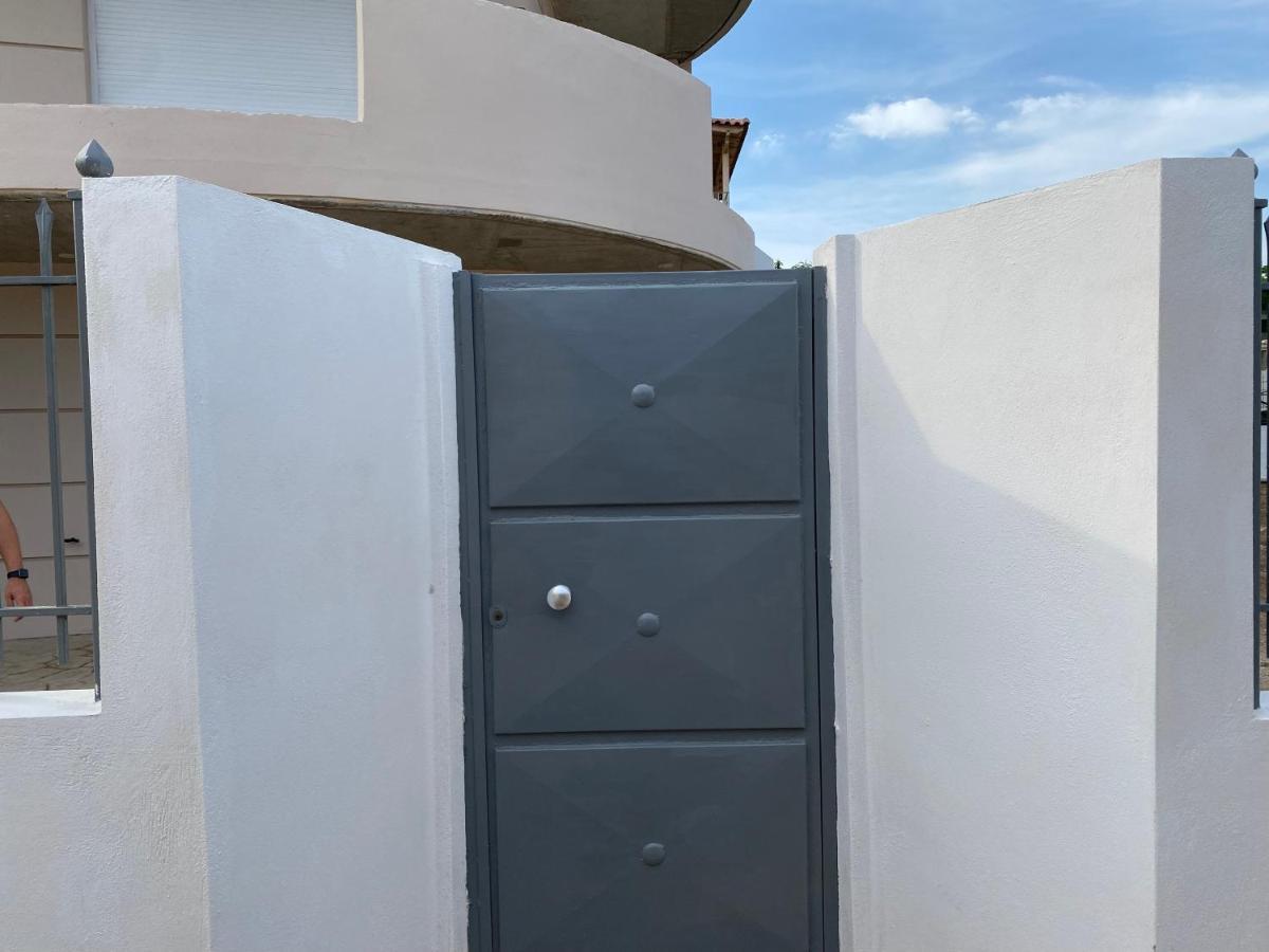 Lmj Apartments Αρτέμιδα Εξωτερικό φωτογραφία